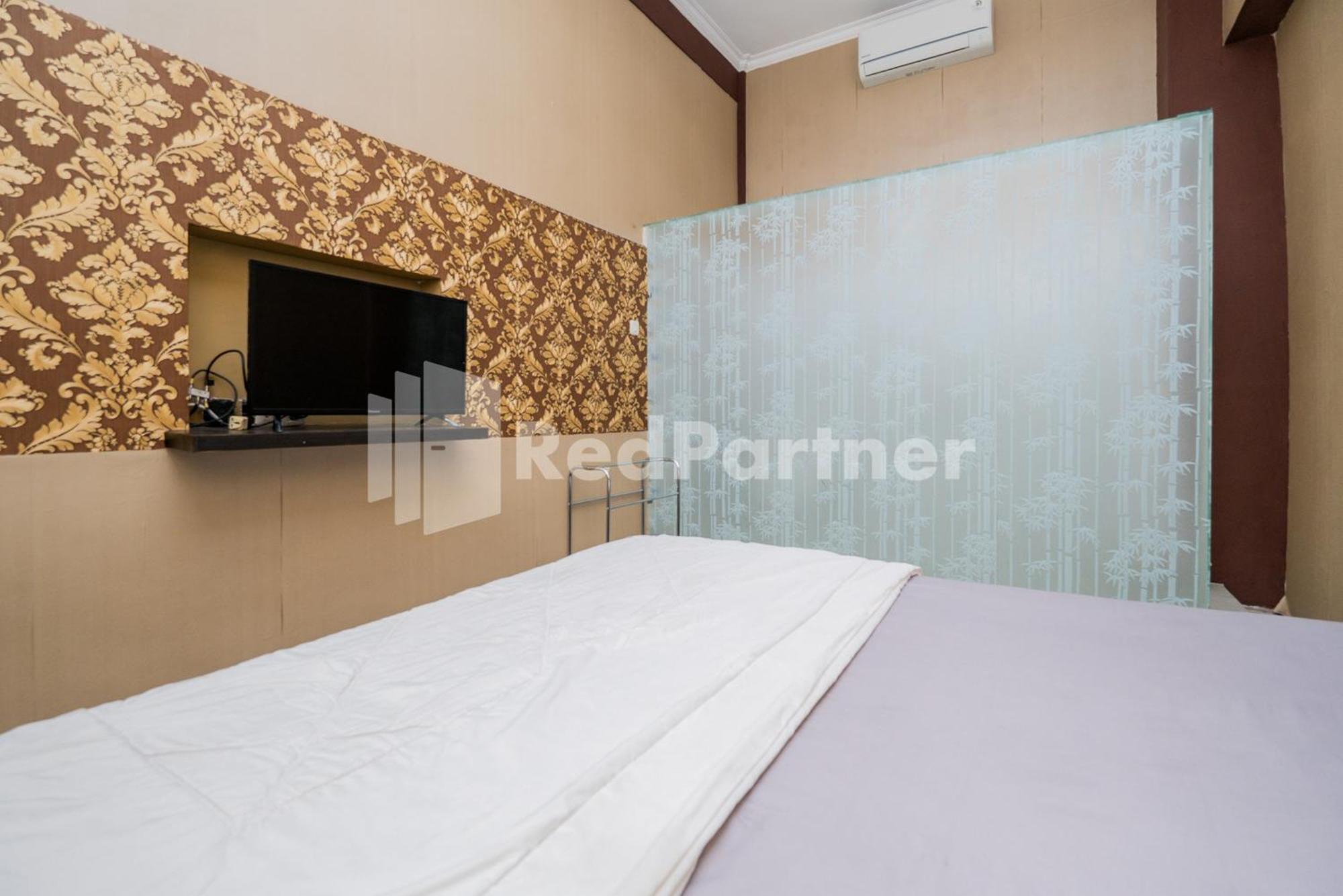 Omah Kalimosodo Mitra Reddoorz Near Stasiun Malang Kota Baru Ξενοδοχείο Εξωτερικό φωτογραφία