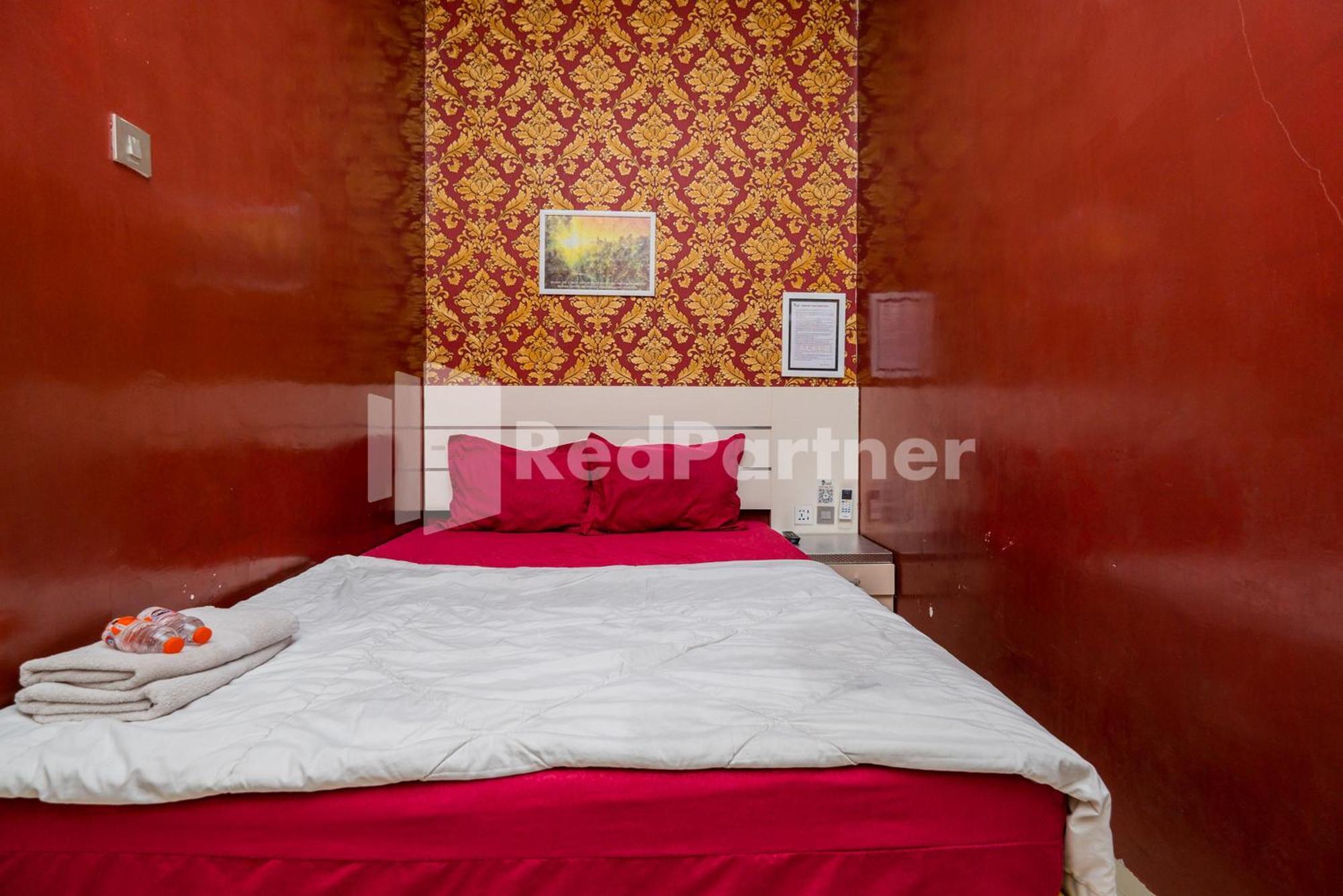 Omah Kalimosodo Mitra Reddoorz Near Stasiun Malang Kota Baru Ξενοδοχείο Εξωτερικό φωτογραφία
