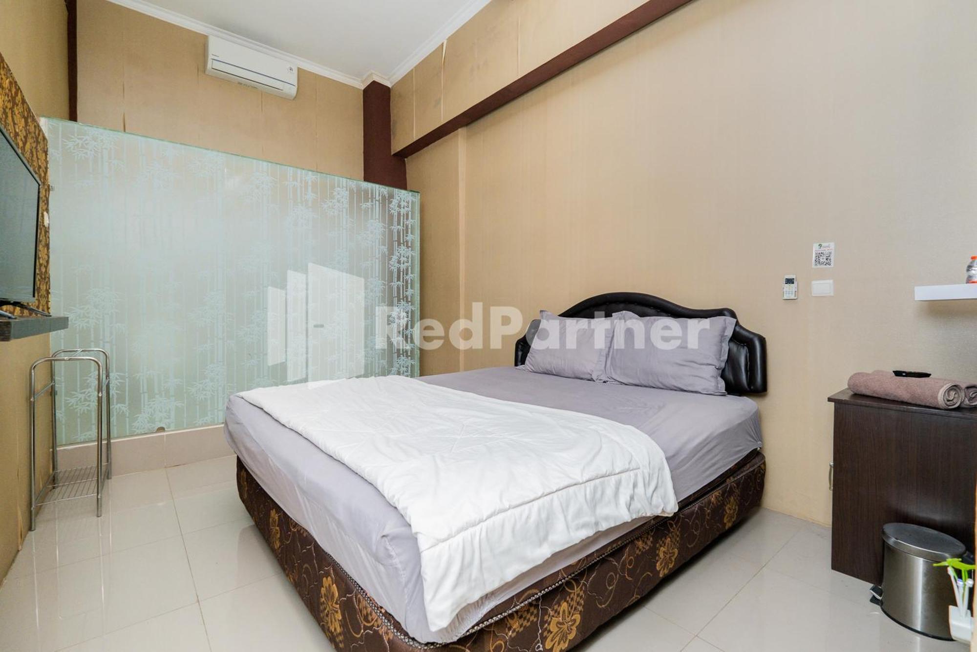 Omah Kalimosodo Mitra Reddoorz Near Stasiun Malang Kota Baru Ξενοδοχείο Εξωτερικό φωτογραφία