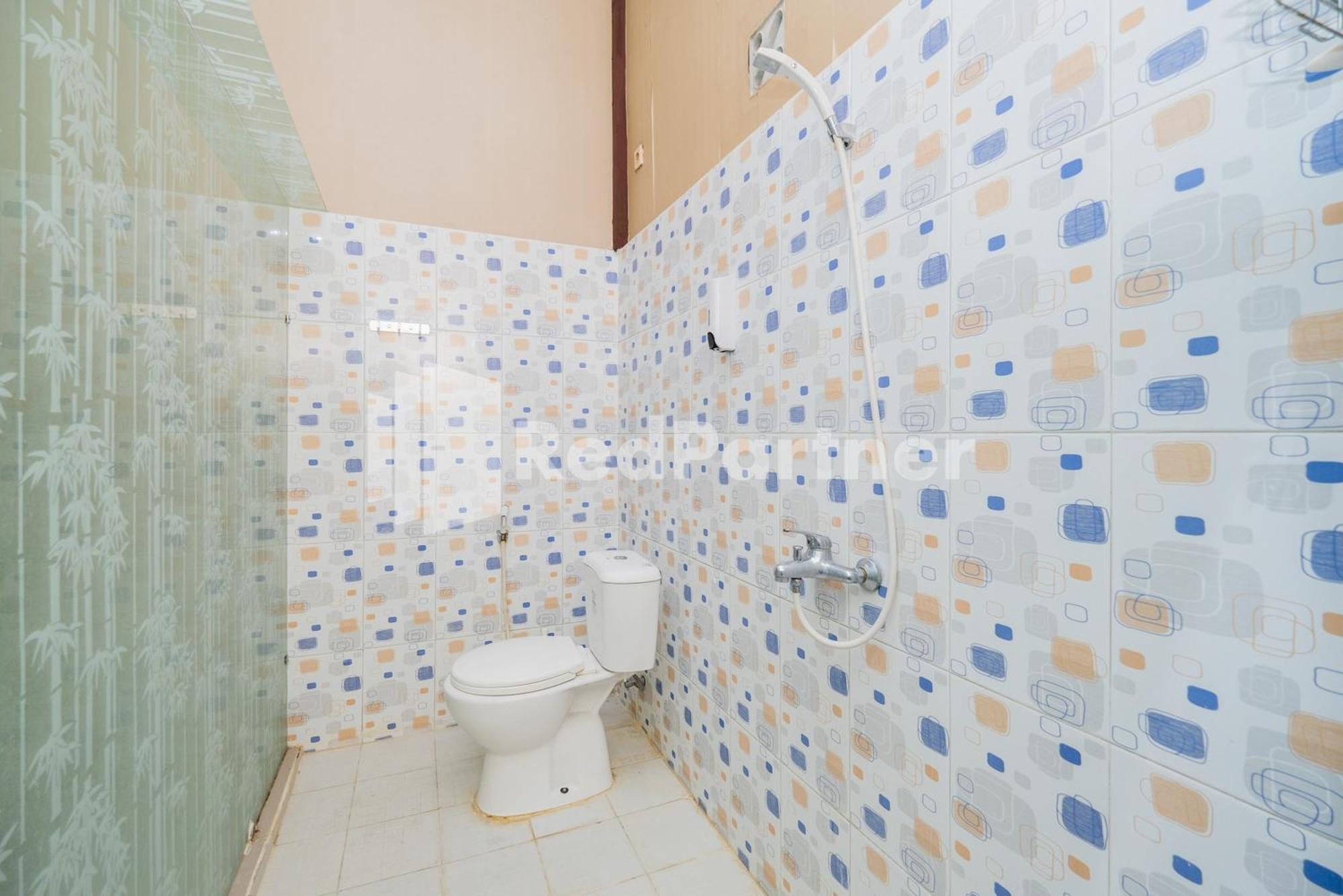 Omah Kalimosodo Mitra Reddoorz Near Stasiun Malang Kota Baru Ξενοδοχείο Εξωτερικό φωτογραφία
